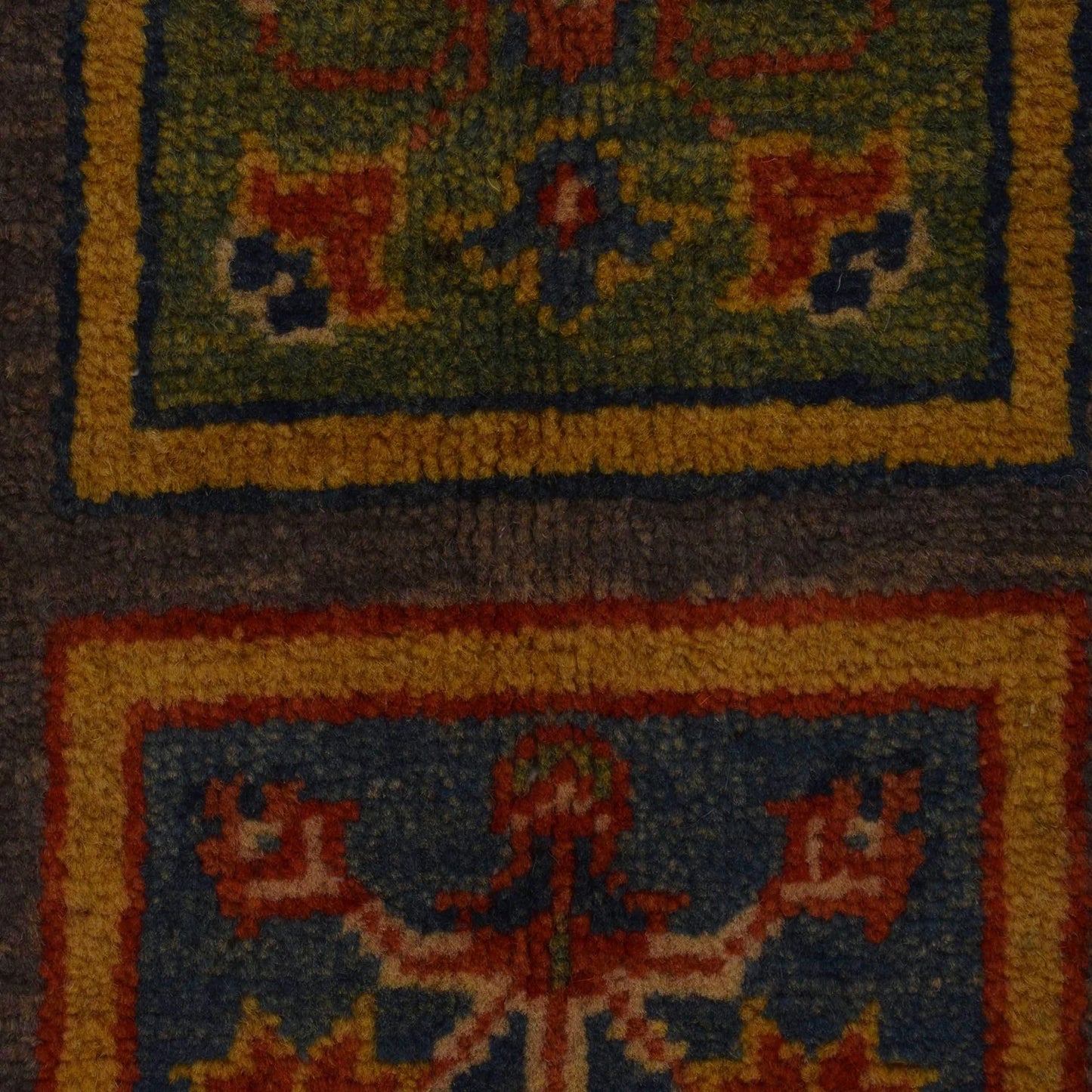 Blue  Bakhtiar Persian Hand-Knotted Rug (BR-681)