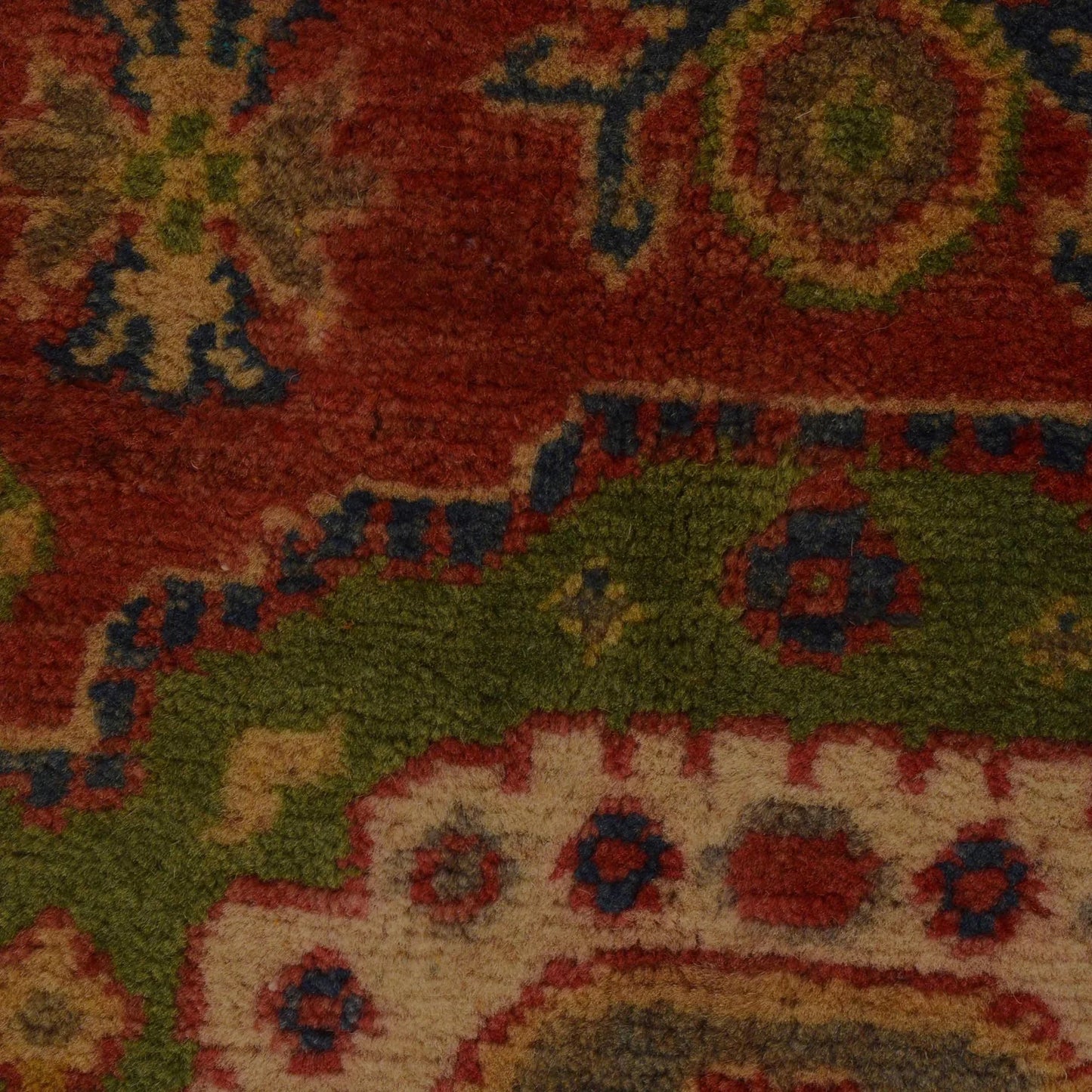 Multi Color Heriz Hand-Knotted Persian Rug (HZ-810)