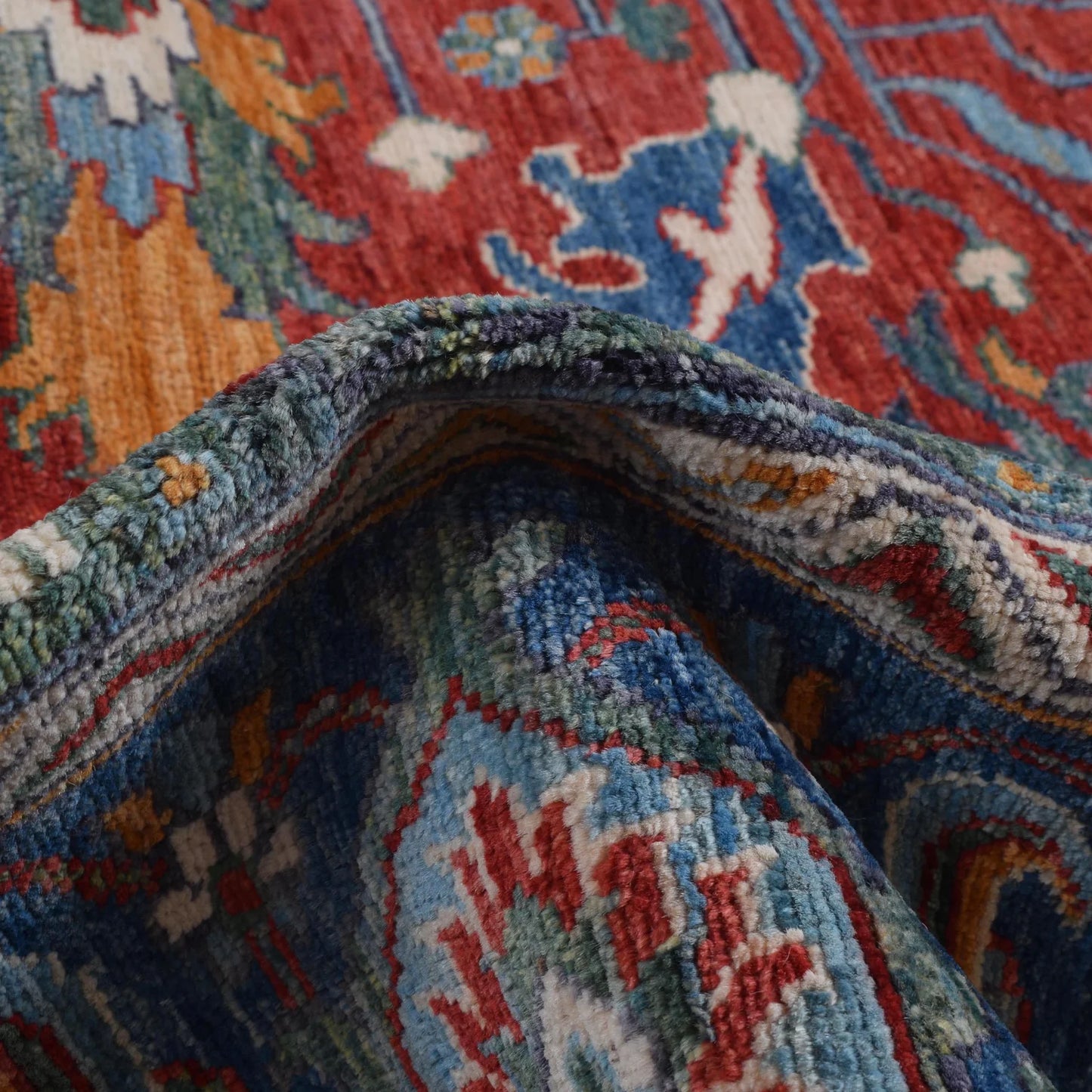 Red Heriz Hand-Knotted Persian Rug (HZ-818)