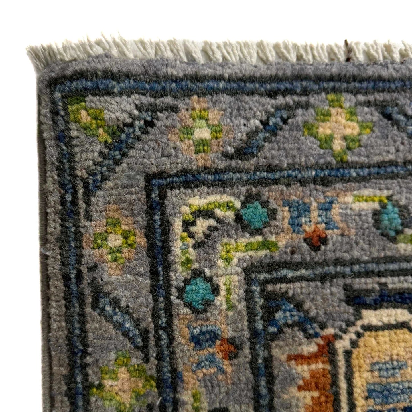 Grey  Heriz Hand-Knotted Persian Rug  (HZ-824)